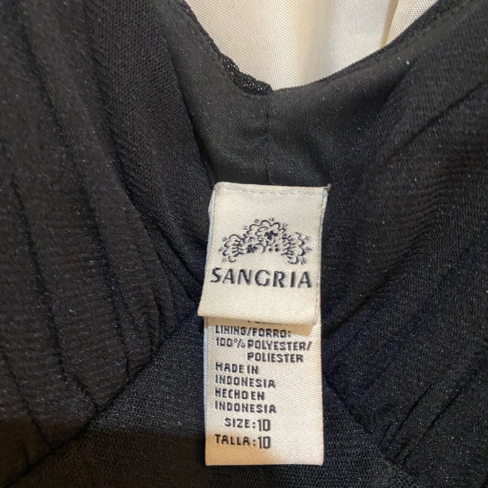 Ladies black, sleeveless dress by Sangria. - Picture 4 of 4